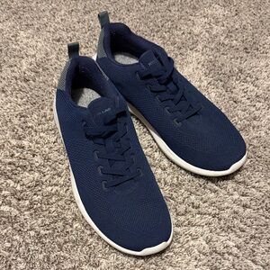 Navy Blue Athletic Men's Shoes